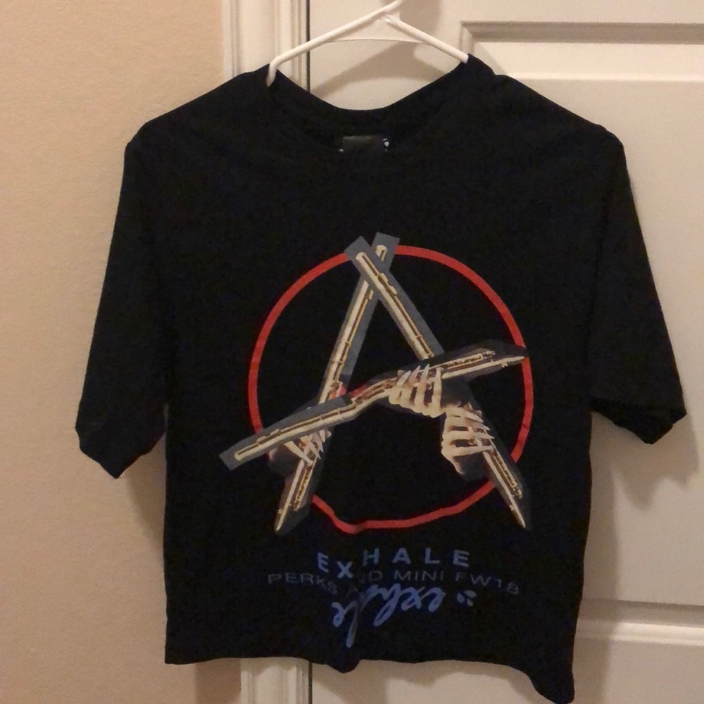 Perks and Mini T-shirt